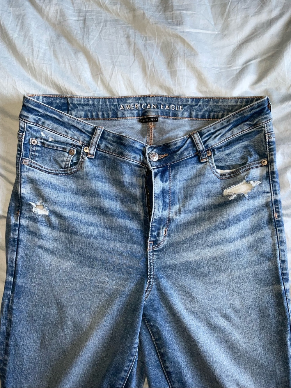 American Eagle Ripped High Rise Jegging - Picture 2 of 7